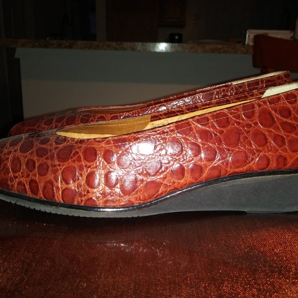 Vintage Salvatore Ferragamo Flats. Size: 10 1/2 C - Picture 3 of 6